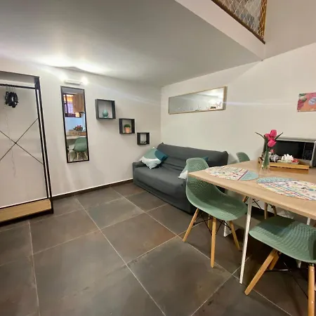 Casa Labi טרמיני אימרסה